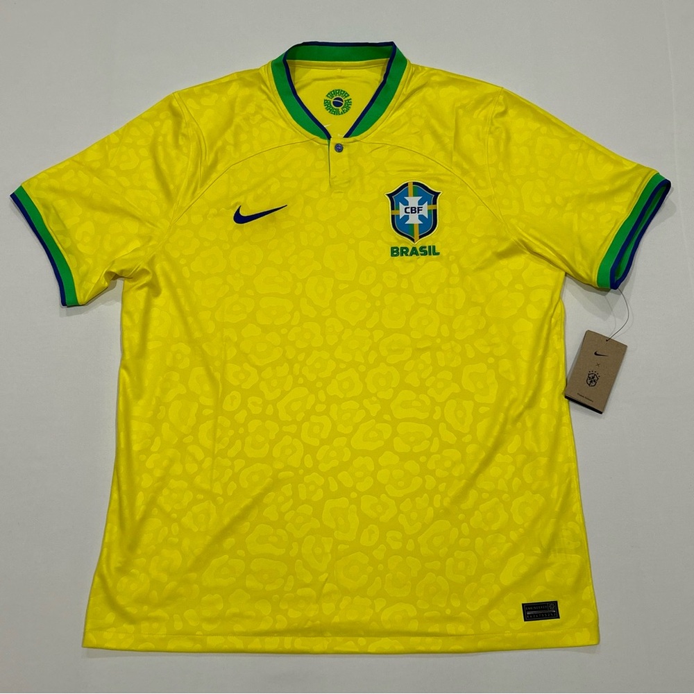 Nike Brazil 2022/23 Stadium Home Soccer Jersey Dri-Fit Yellow DN0680-742 Mens XL